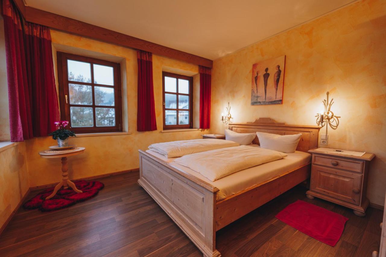 Landhotel Neukirchner Hof Neukirchen Bei Sulzbach-Rosenberg Habitación foto